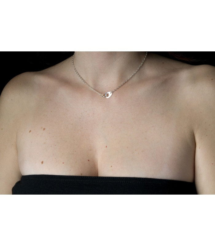 Collier chaine menottes