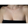 Collier un ovale goutte